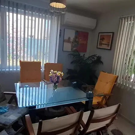 спирката 2 Nyaraló *