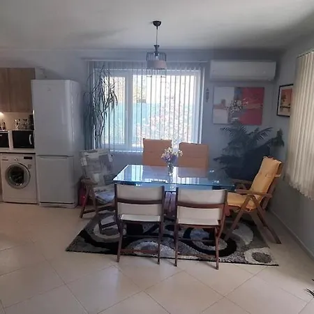 Nyaraló спирката 2 Hotovo