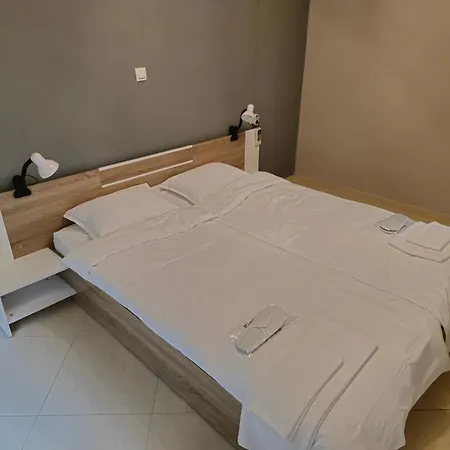 Prázdninový dům спирката 2 *