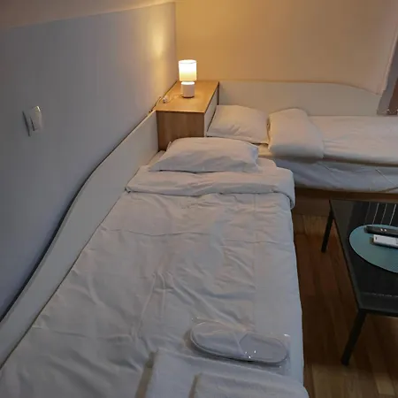 спирката 2 Nyaraló