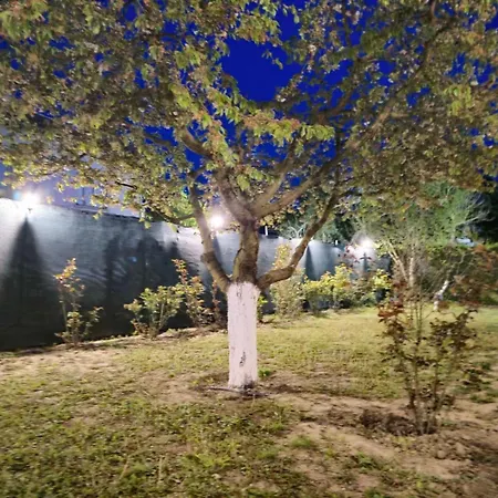 спирката 2 Nyaraló *