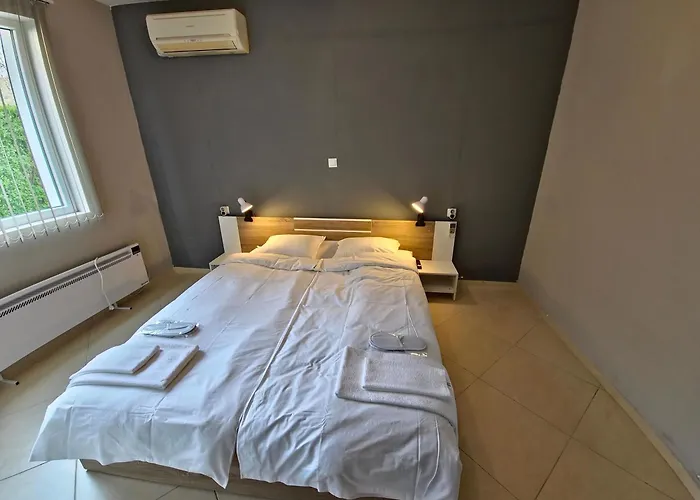 Hébergement de vacances спирката 2 *