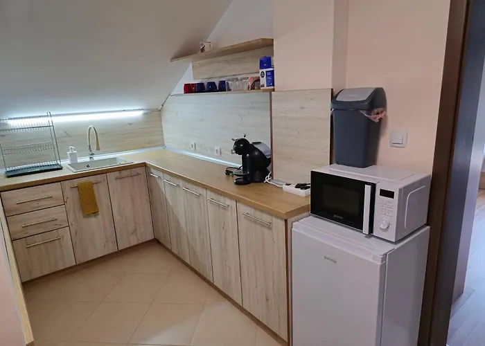 Hébergement de vacances спирката 2