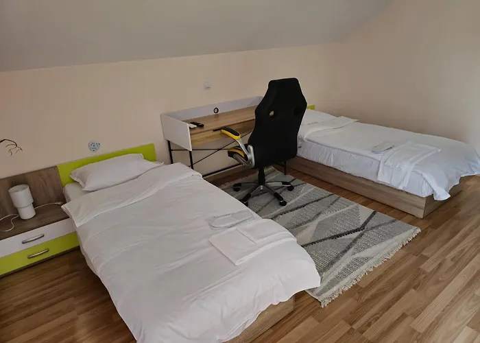 Hébergement de vacances спирката 2 Hotovo